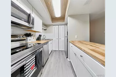 7 Fairways Circle #E, Saint Charles, MO 63303 - Photo 15