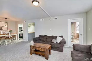 7 Fairways Cir, Saint Charles, MO 63303 - Photo 9