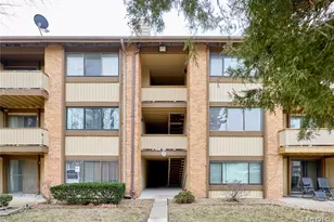 7 Fairways Cir, Saint Charles, MO 63303 - Photo 3