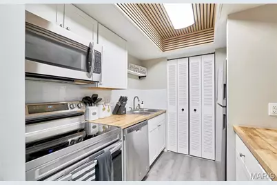 7 Fairways Circle #E, Saint Charles, MO 63303 - Photo 13