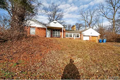 9859 Scottdale Drive, Saint Louis, MO 63136 - Photo 5