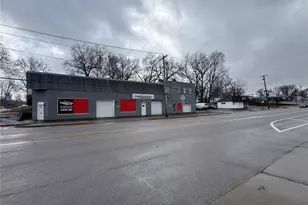 8420 Airport Rd, Berkeley, MO 63134 - Photo 1