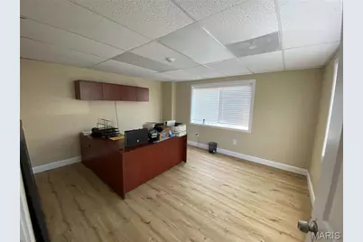 8420 Airport Road, Berkeley, MO 63134 - Photo 9