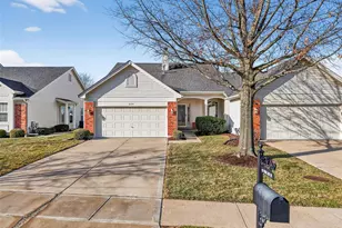 624 Hawk Run Dr, O'Fallon, MO 63368 - Photo 5