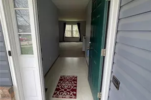 2038 Peine Forest Dr, Wentzville, MO 63385 - Photo 11