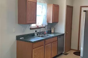 2038 Peine Forest Dr, Wentzville, MO 63385 - Photo 13