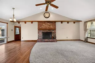 605 Rauch Dr, Saint Charles, MO 63301 - Photo 11