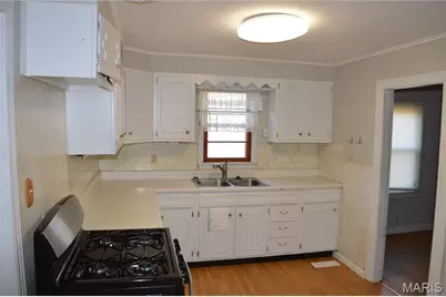 115 N 9th, Festus, MO 63028 - Photo 5