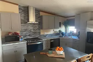 300 Wild Creek Ct, De Soto, MO 63020 - Photo 9