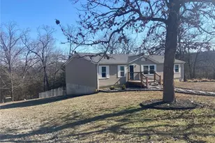 300 Wild Creek Ct, De Soto, MO 63020 - Photo 1