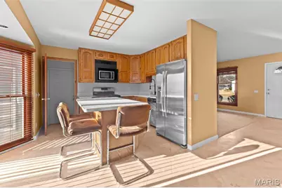 2082 Marrisa Drive, Florissant, MO 63031 - Photo 5