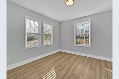 2301 Burns Avenue, Saint Louis, MO 63114 - Photo 9
