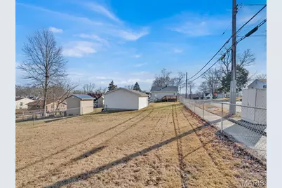 2301 Burns Avenue, Saint Louis, MO 63114 - Photo 19