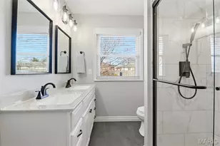 10643 Charrette Dr, Saint Louis, MO 63123 - Photo 13