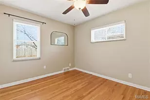 10643 Charrette Dr, Saint Louis, MO 63123 - Photo 15