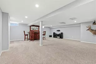 10643 Charrette Dr, Saint Louis, MO 63123 - Photo 17