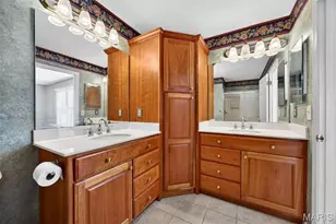 1538 Shadow Ln, Saint Charles, MO 63303 - Photo 27