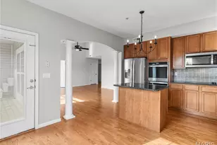 1 Monarch Trace Ct, Chesterfield, MO 63017 - Photo 9