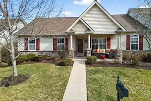 127 Scenic Pass Dr, Cottleville, MO 63376 - Photo 1