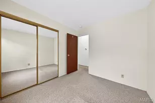 520 Queen Ann Dr, Hazelwood, MO 63042 - Photo 25