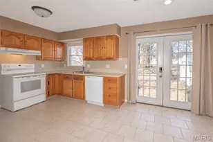 45 La Venta Dr, Florissant, MO 63031 - Photo 11