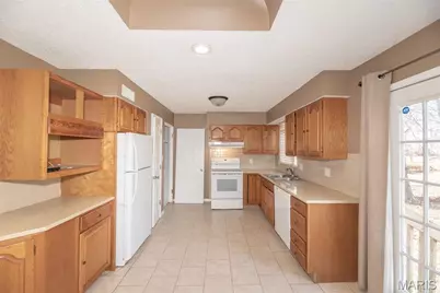 45 La Venta Drive, Florissant, MO 63031 - Photo 9