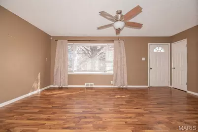 45 La Venta Drive, Florissant, MO 63031 - Photo 3