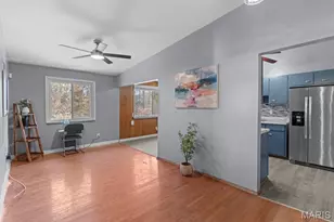 4132 Crestland Dr, Saint Louis, MO 63121 - Photo 15