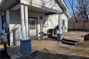 402 Phillips St, Cuba, MO 65453 - Photo 33