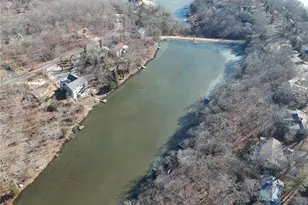 574 Marina Dr, Marthasville, MO 63357 - Photo 17