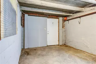 7039 Plymouth Ave, University City, MO 63130 - Photo 35