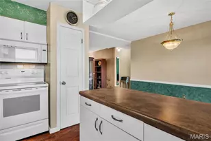 1057 Hidden Ridge Trail, Unincorporated, MO 63088 - Photo 13