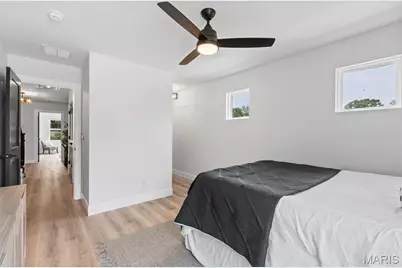 403 Rayburn Avenue, Saint Louis, MO 63127 - Photo 37