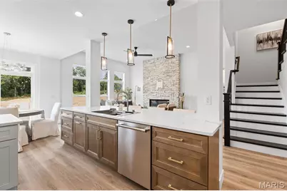 403 Rayburn Avenue, Saint Louis, MO 63127 - Photo 13