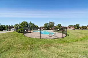 4229 Carrollton Dr, Bridgeton, MO 63044 - Photo 35