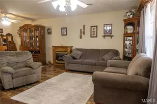 709 Slone St, Dixon, MO 65459 - Photo 7