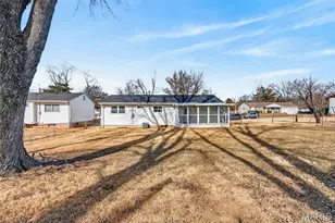 3407 Highgate Ln, Saint Charles, MO 63301 - Photo 29