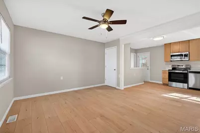 3407 Highgate Lane, Saint Charles, MO 63301 - Photo 5