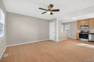 3407 Highgate Ln, Saint Charles, MO 63301 - Photo 5