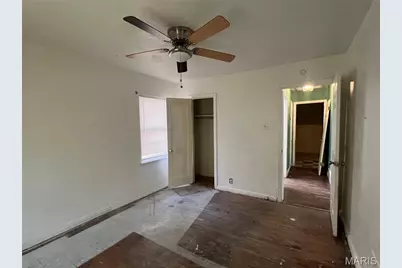 8770 Jordan Avenue, Saint Louis, MO 63147 - Photo 15