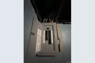 8770 Jordan Avenue, Saint Louis, MO 63147 - Photo 23