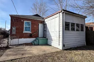 8770 Jordan Ave, Saint Louis, MO 63147 - Photo 7