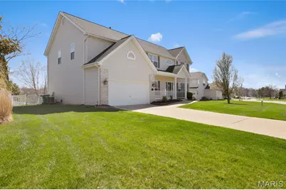 294 Fox Ridge Drive, Saint Charles, MO 63303 - Photo 3