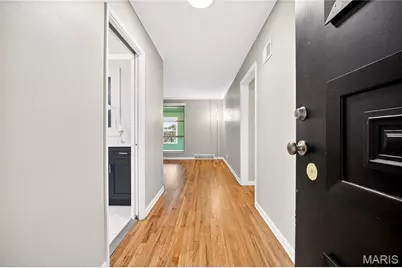 10067 Springwood Drive, Ladue, MO 63124 - Photo 3