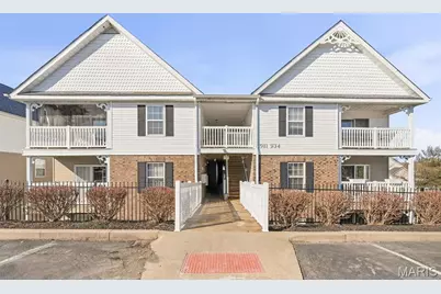 914 Saravalle Drive, Saint Charles, MO 63376 - Photo 1