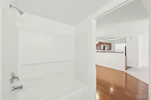 914 Saravalle Dr, Saint Charles, MO 63376 - Photo 19