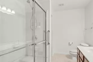 914 Saravalle Dr, Saint Charles, MO 63376 - Photo 27