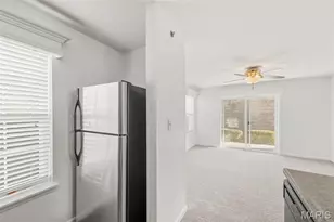 914 Saravalle Dr, Saint Charles, MO 63376 - Photo 9