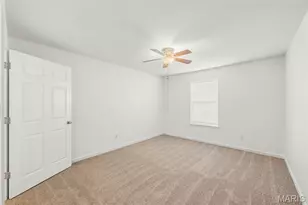 914 Saravalle Dr, Saint Charles, MO 63376 - Photo 23