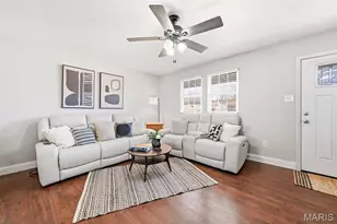 5 Cedar Ct, Saint Charles, MO 63301 - Photo 7